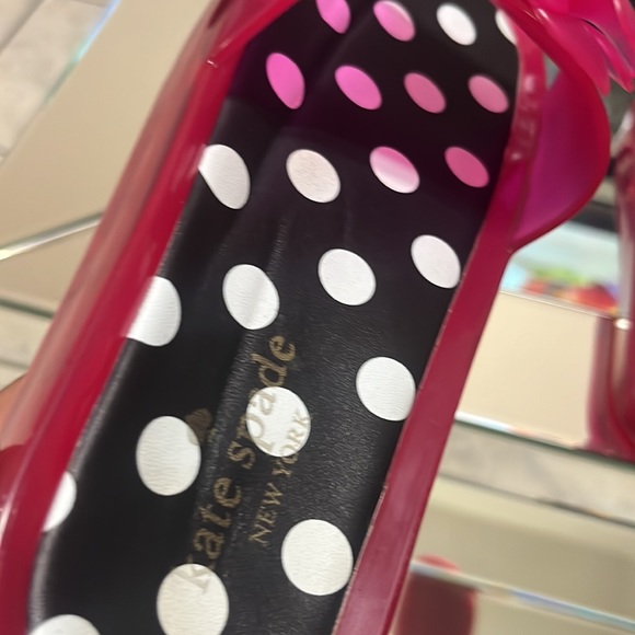 Kate Spade Splash Hot Pink Jelly Sandals - Picture 5 of 8